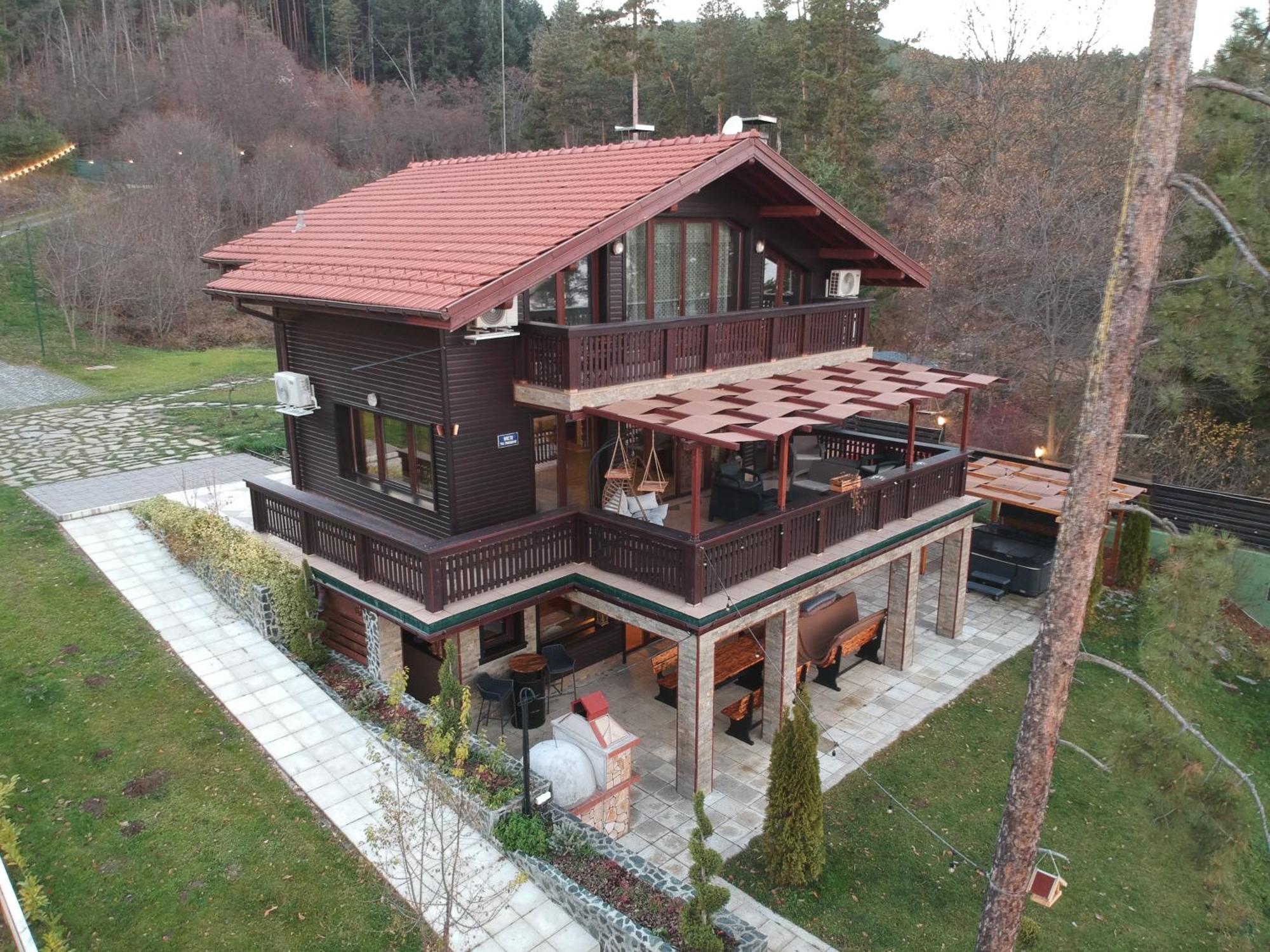 Villa Iskar Lake Residence By Bookvillabg Shtarkelovo Gnezdo Buitenkant foto